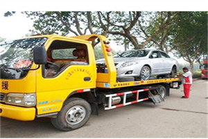 贡山附近24小时汽车拖车服务热线