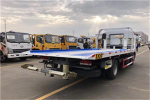 贡山汽车救援补胎